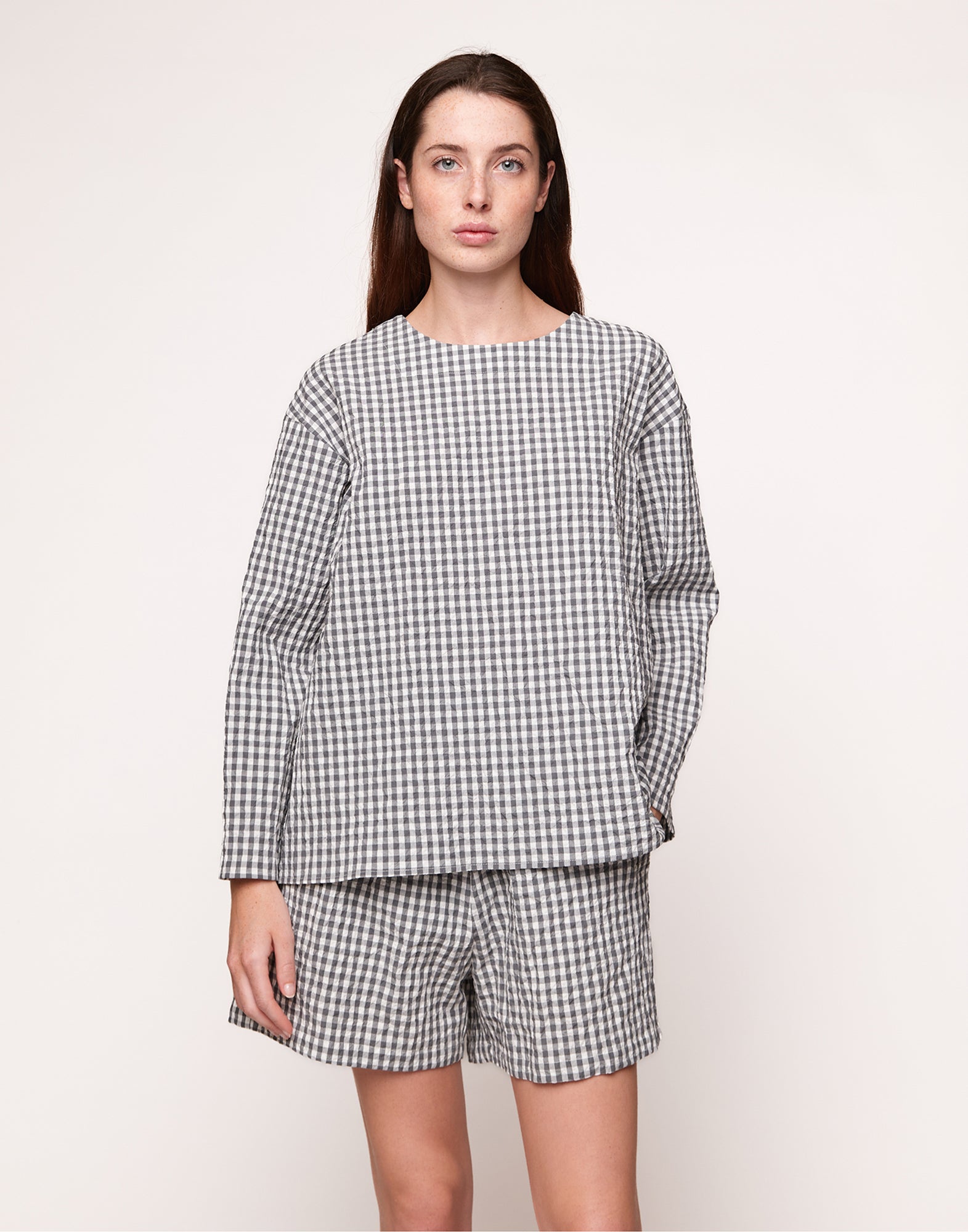 Blusa Boxy a Manica Lunga in Vichy Embossed Off White/Steel