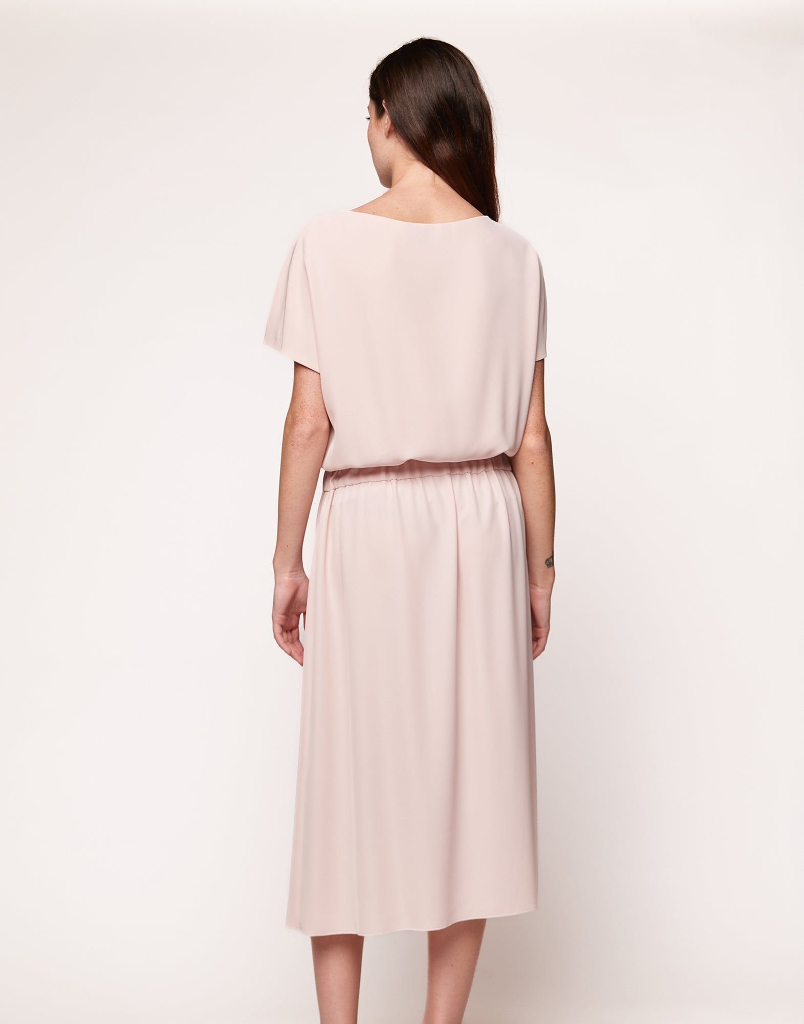 Abito Longuette in Cady Fluido Petalo