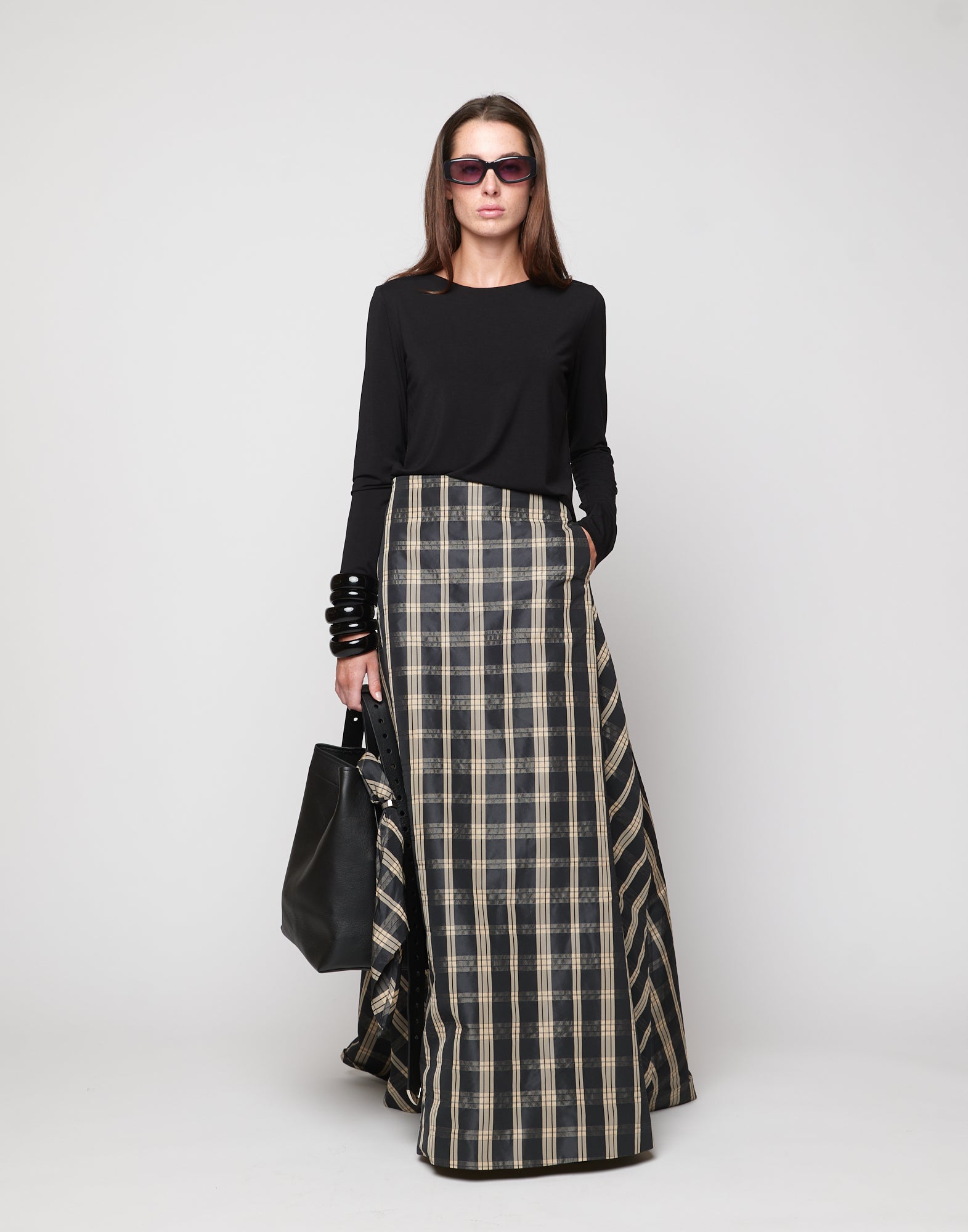 T-shirt Manica Lunga con Scollo Schiena in Bamboo Nera