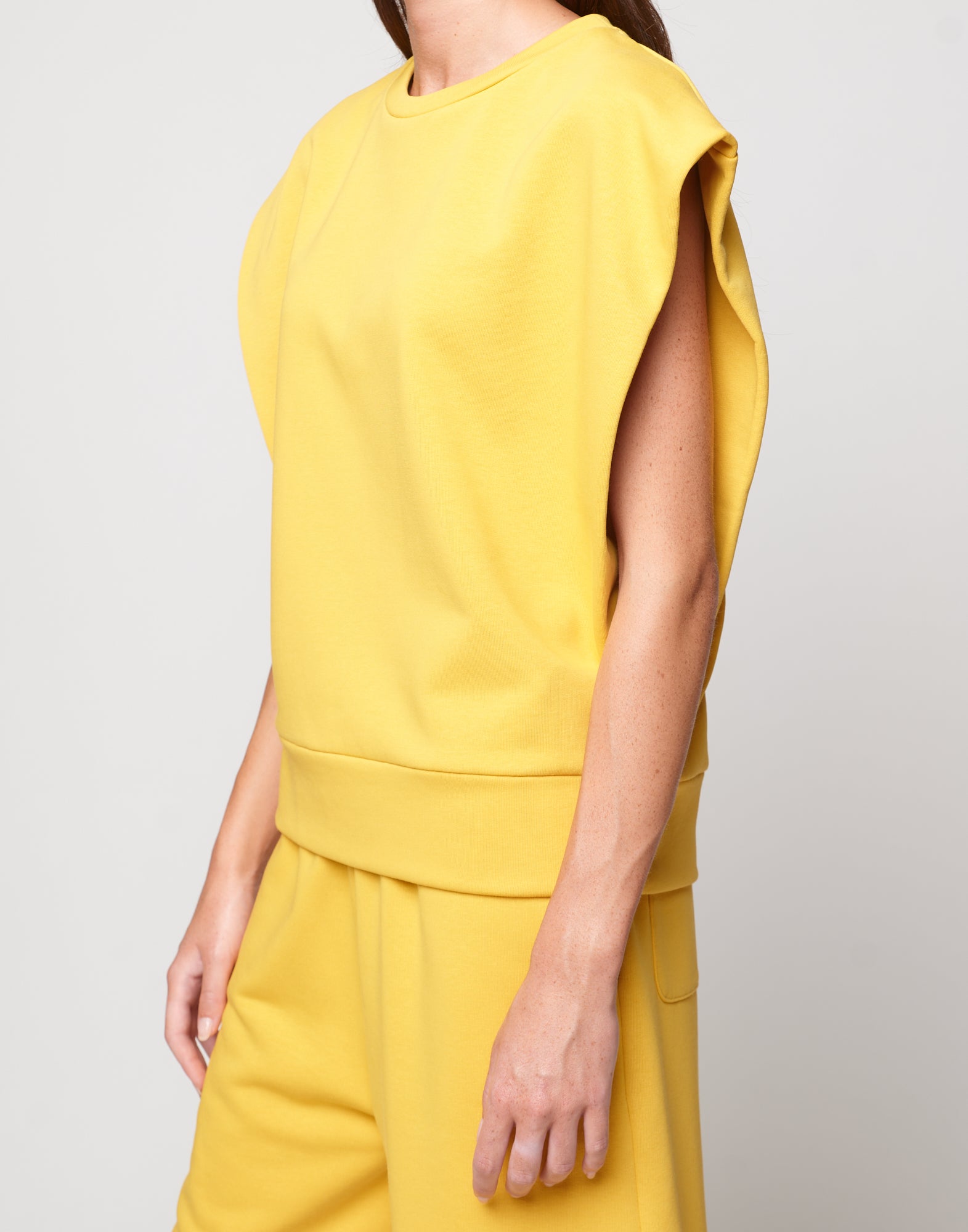 Top Gilet Girocollo in Felpa Light con Spalle Strutturate Sole