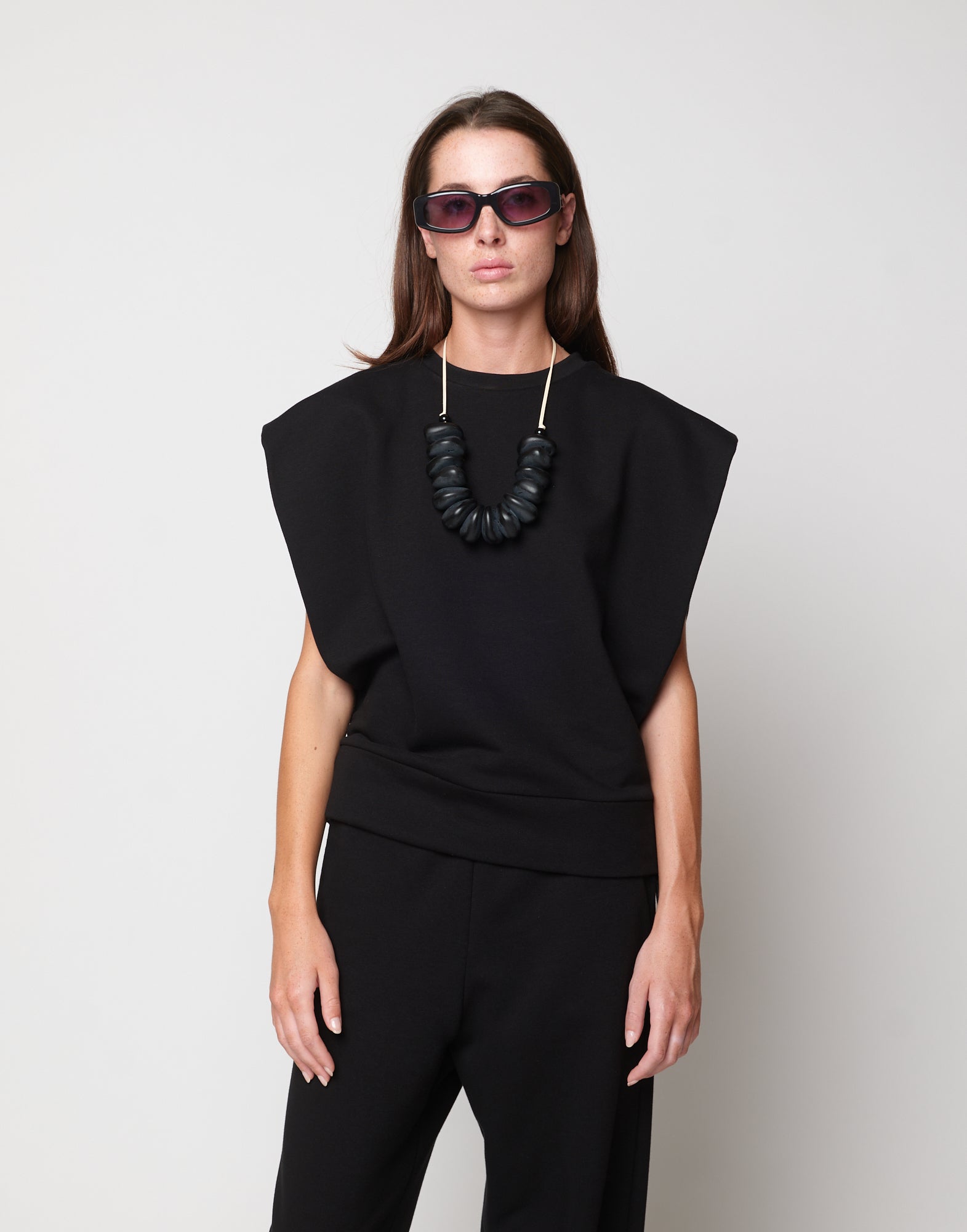 Top Gilet Girocollo in Felpa Light con Spalle Strutturate Nero