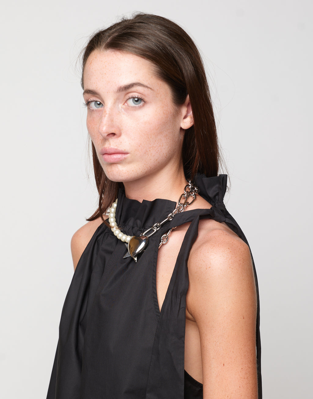 Top Halter Arricciato con Nastro in Popeline di Cotone Nero