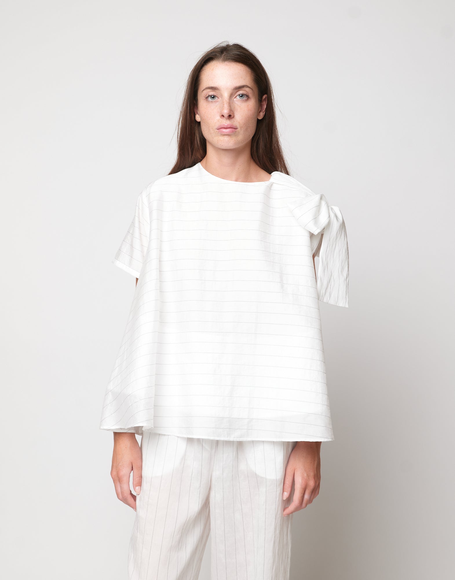 Blusa Girocollo in Gessato Lyocell