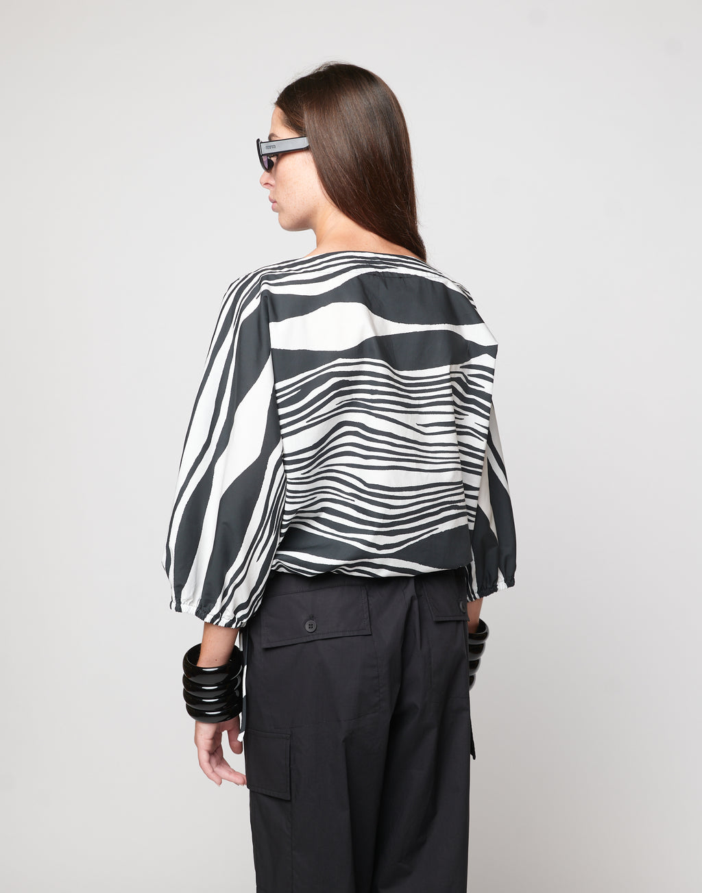 Blusa Kimono in Popeline di Cotone Stampato Off White/Nero