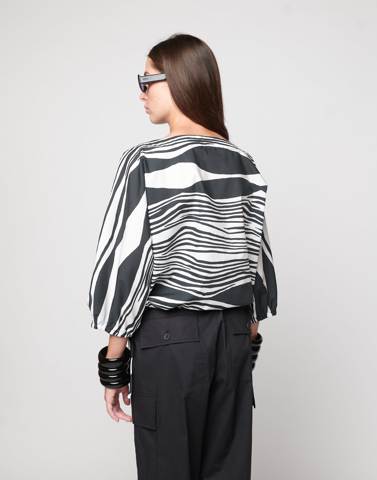Blusa Kimono in Popeline di Cotone Stampato Off White/Nero