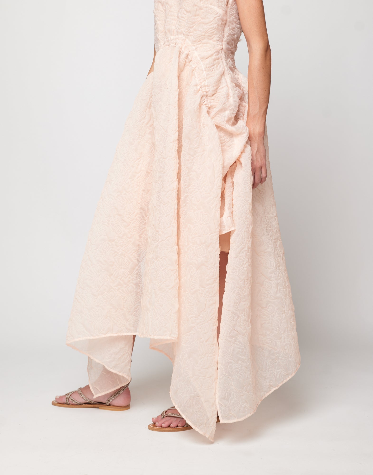 Abito Stondato in Butterfly Cloqué Apricot