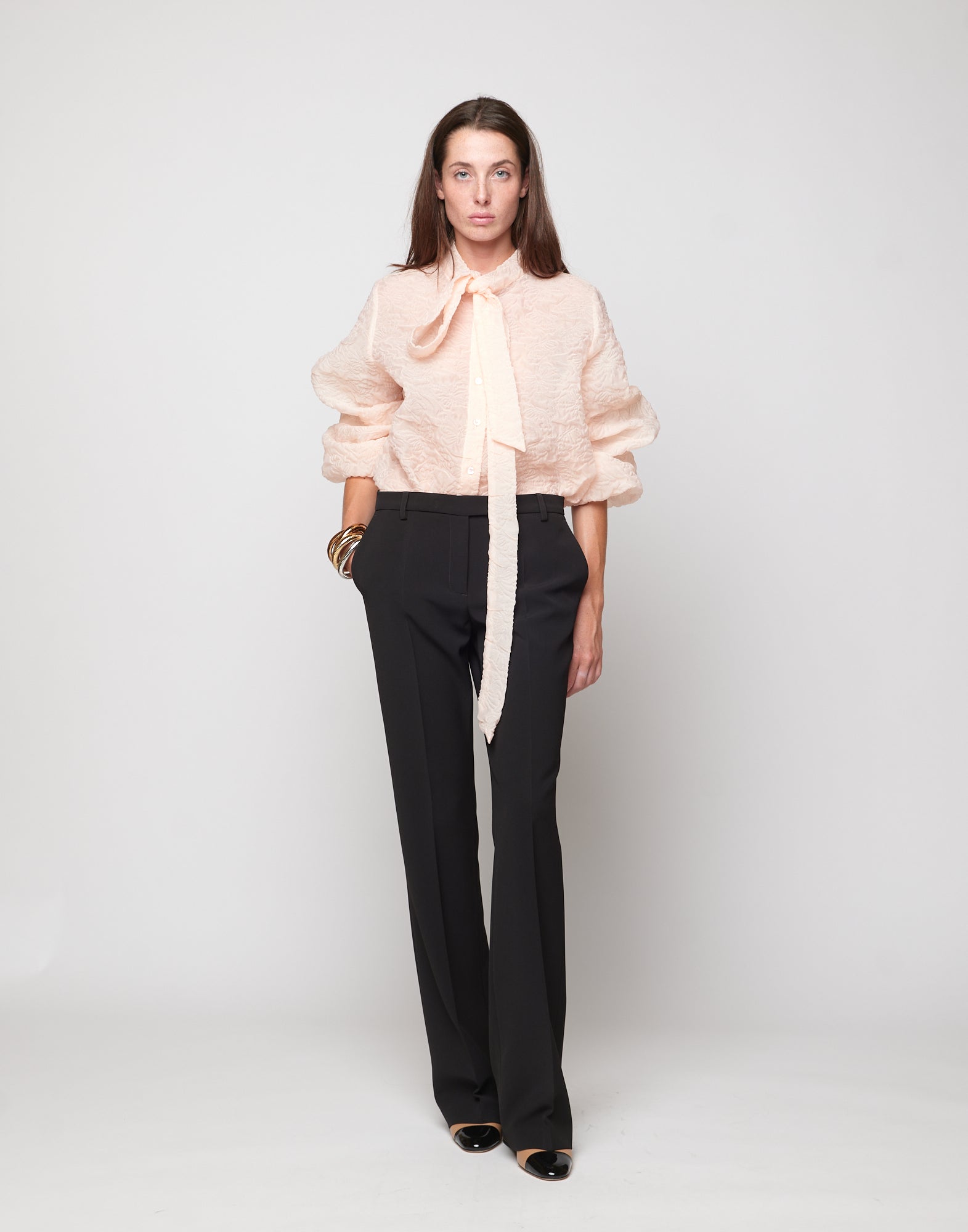 Camicia Collo a Nastro in Butterfly Cloqué Apricot