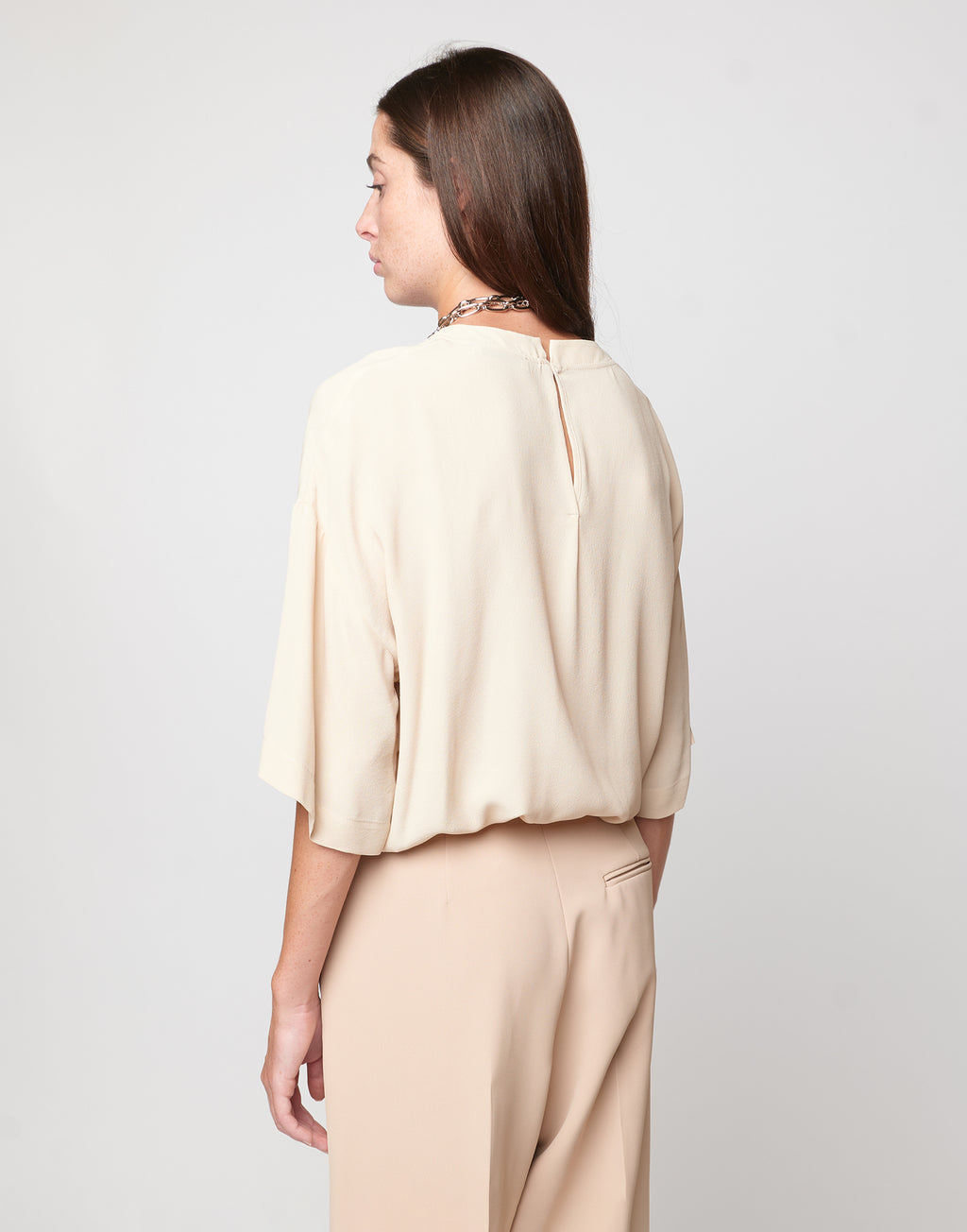 T-shirt in Crepe de Chine Sabbia