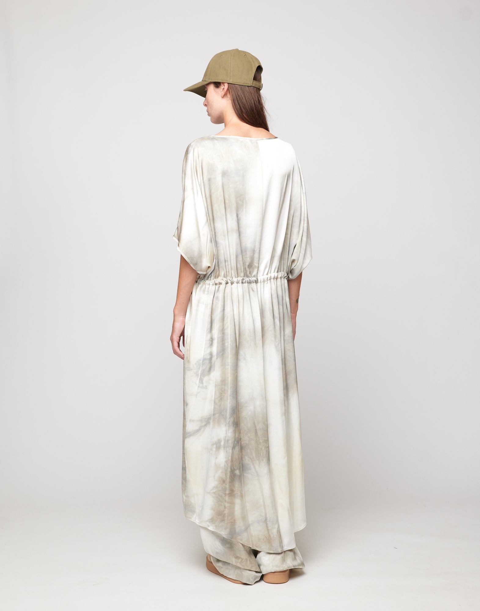 Abito a Sacchetto in Viscosa Tie-Dye Pomice