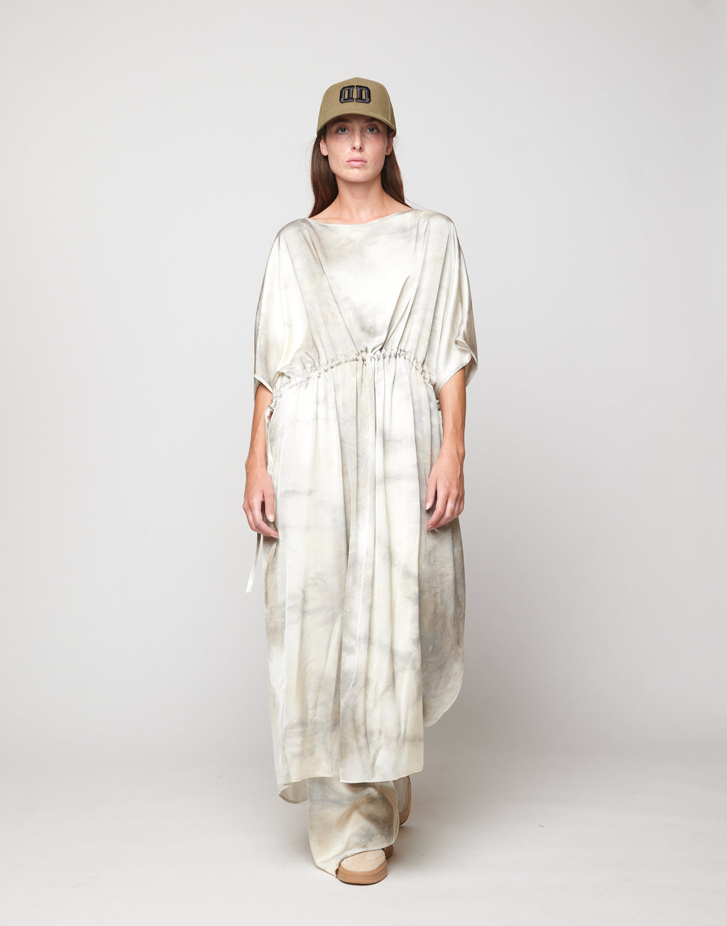 Abito a Sacchetto in Viscosa Tie-Dye Pomice