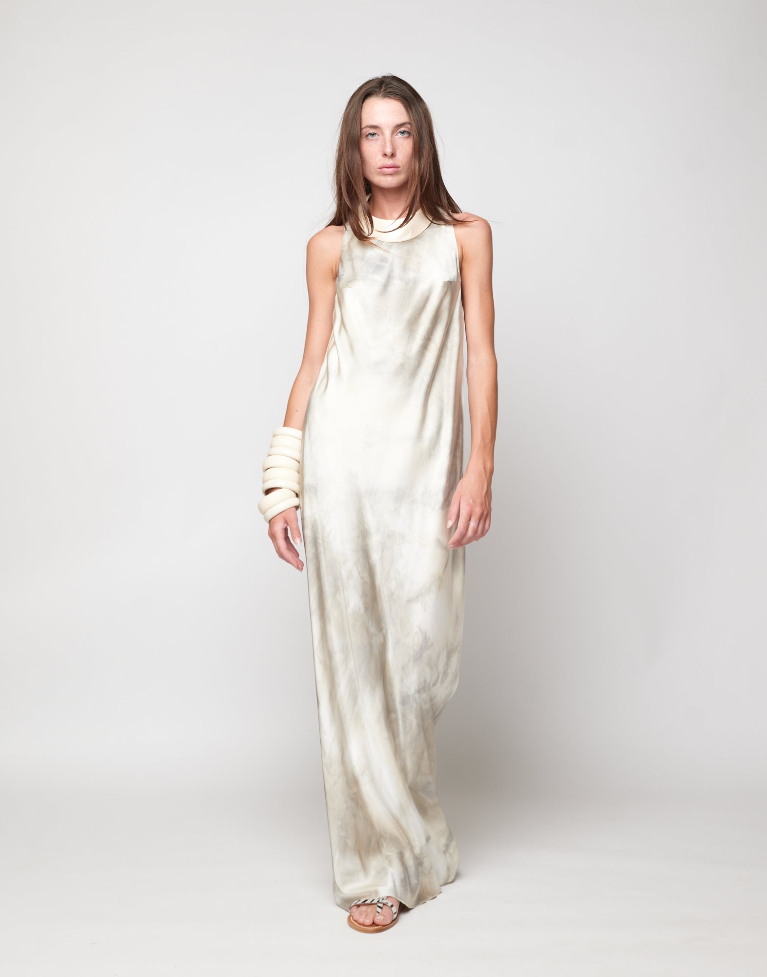 Abito Scollo Americano in Viscosa Tie-Dye Pomice