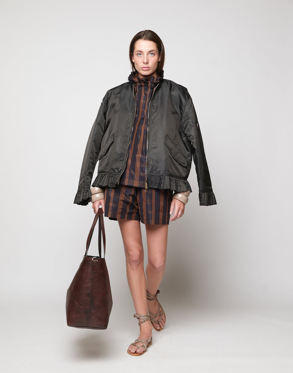 Top Halter Arricciato con Nastro in Taffetà Madras Nero/Gianduia