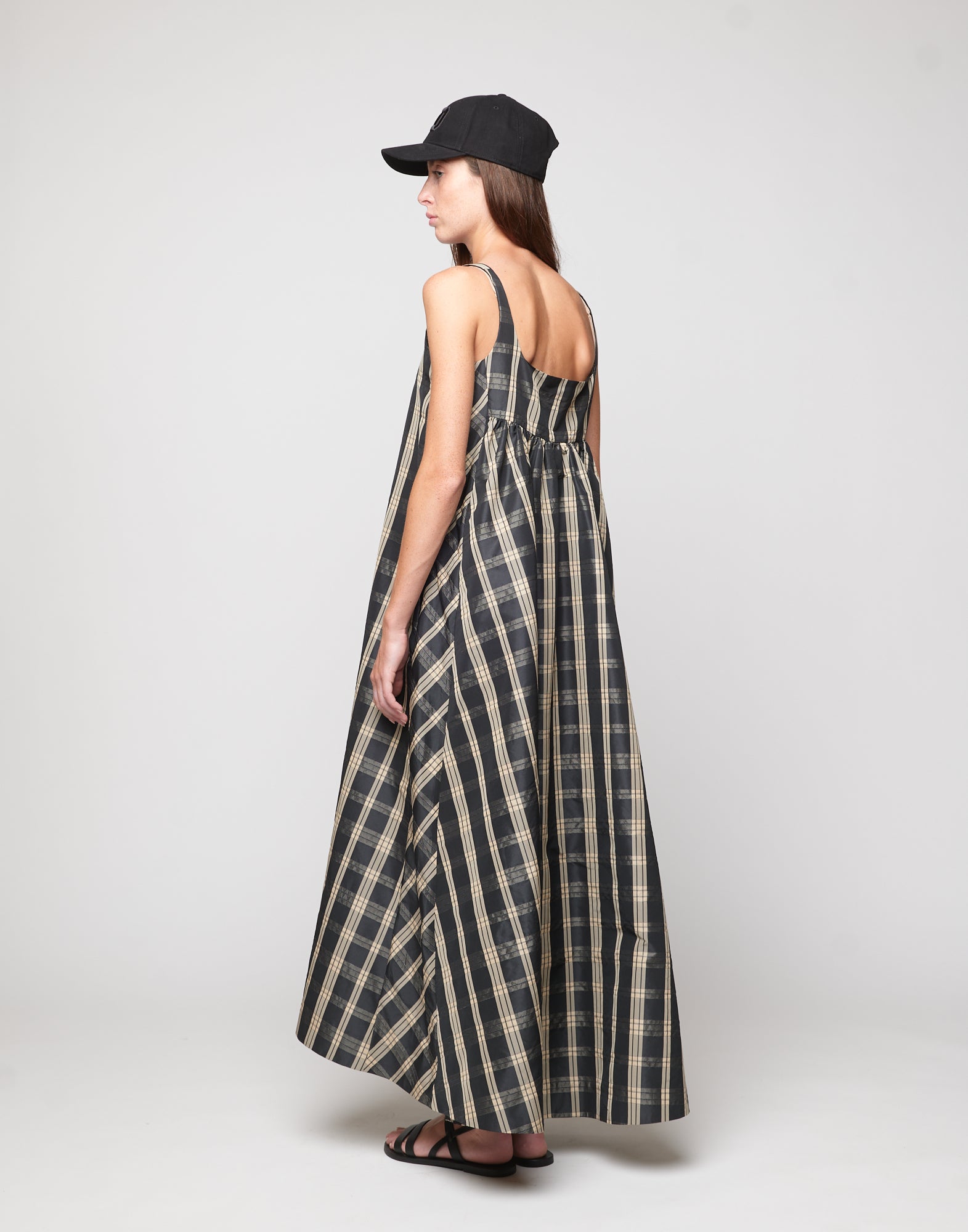 Abito Lungo in Taffetà Madras Nero/Sabbia
