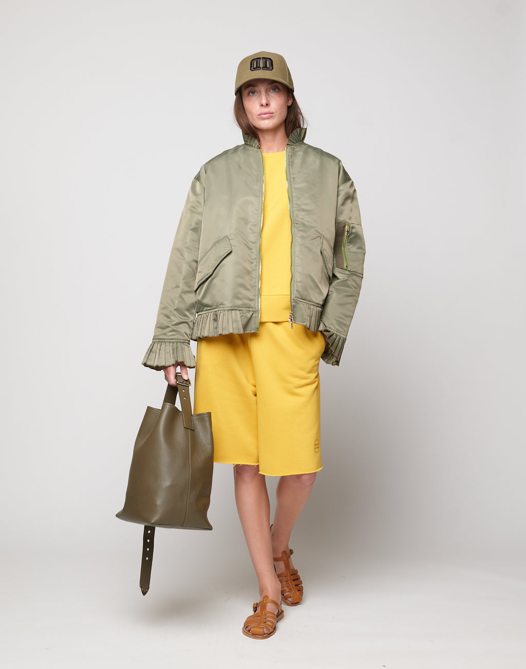 Bomber in Tecno Raso con Dettagli Plissé Salvia