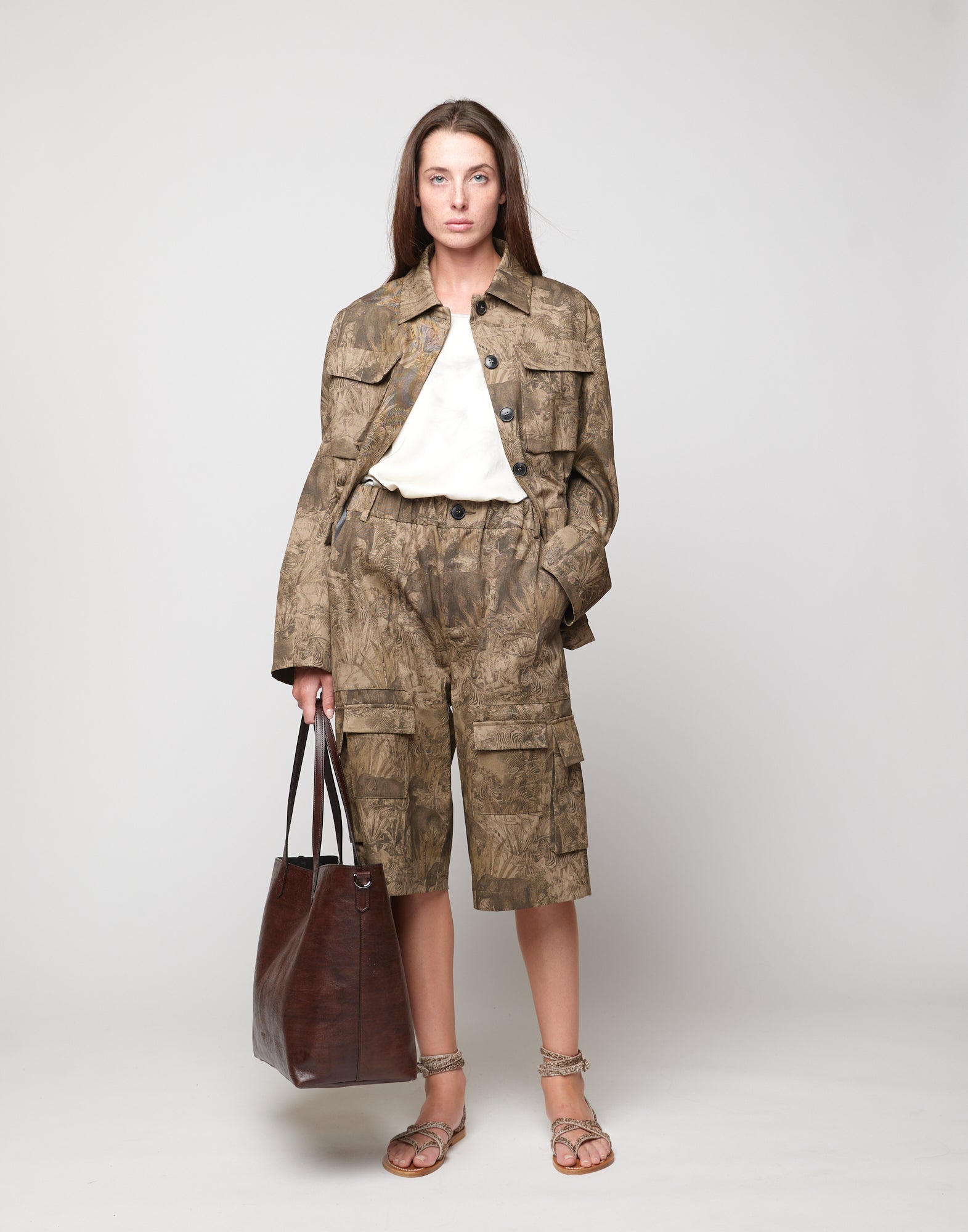 Borsa Olivia in Cuoio Tuffato Tinto e Lavato Moro